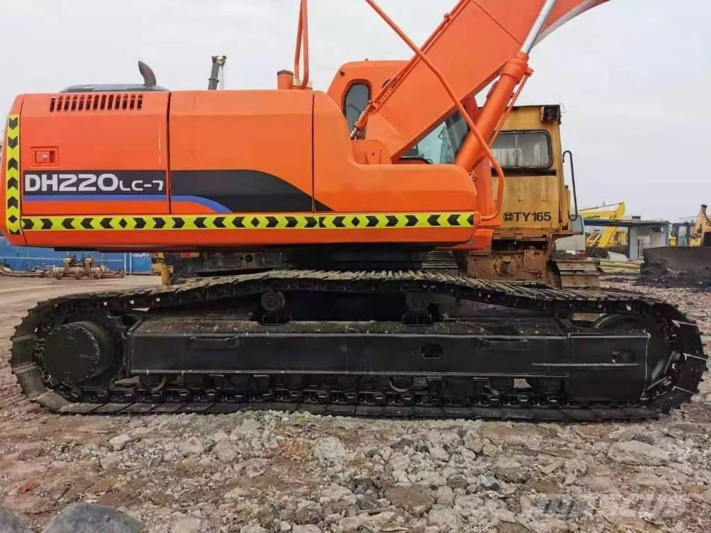 Doosan DH 220 LC-7 Raupenbagger