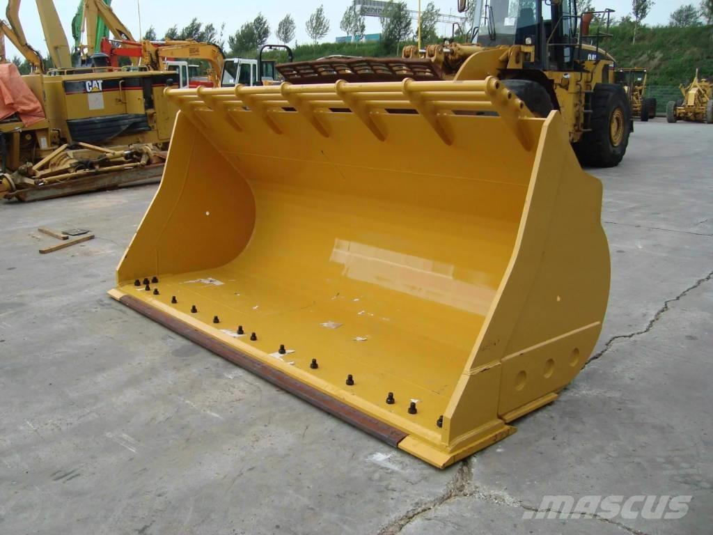 CAT 980 Schaufeln