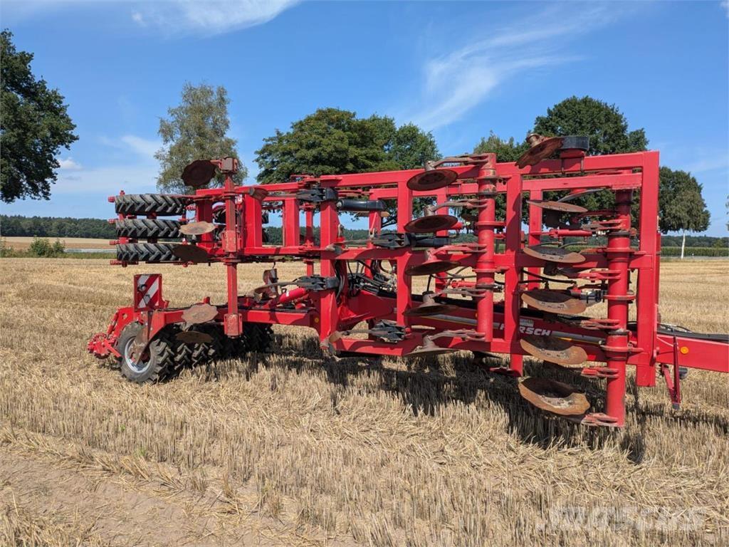 Horsch Tiger 4 MT Grubber