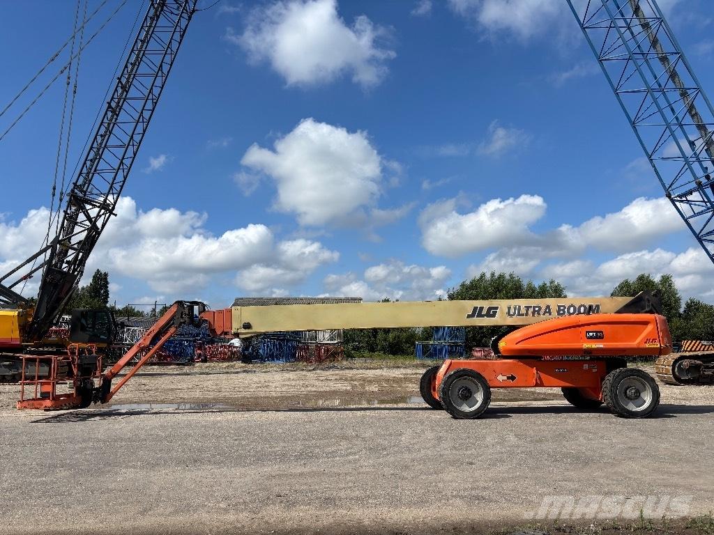 JLG 1350 SJP Teleskopbühnen