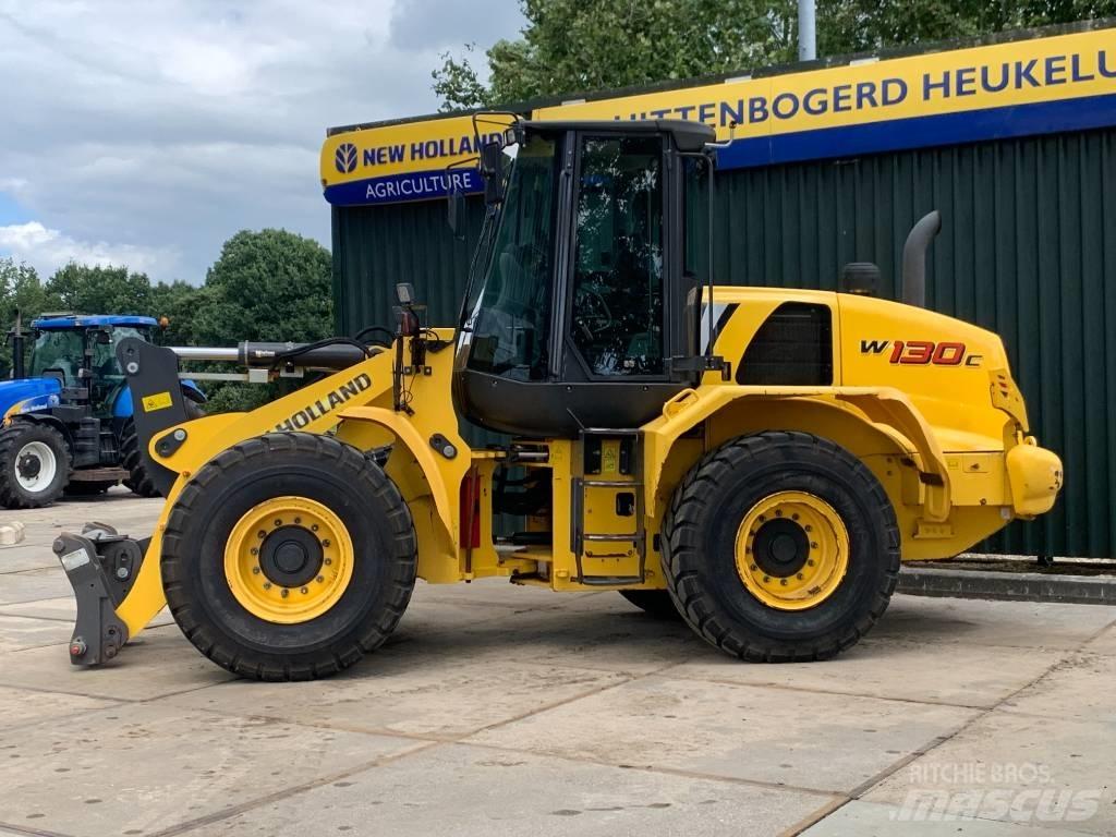 New Holland W 130 C Radlader