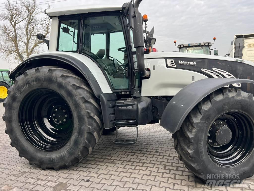 Valtra T 202 Versu Traktoren