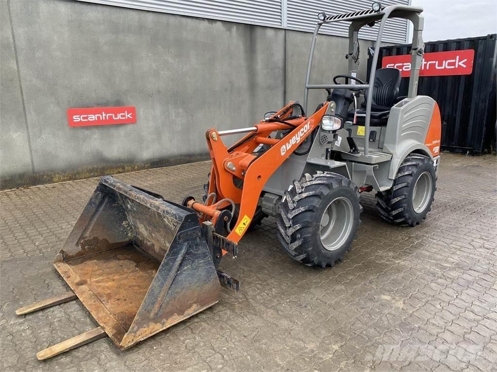 Weycor AR320 Agrar Multifunktionslader