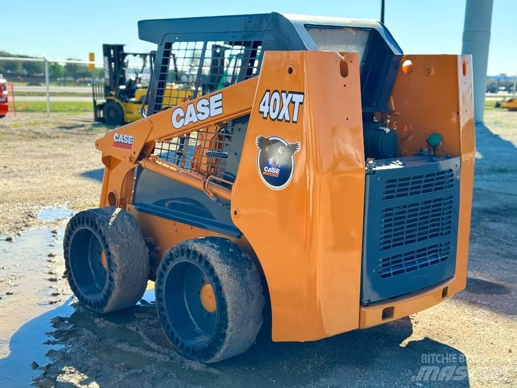 CASE 40 XT Kompaktlader