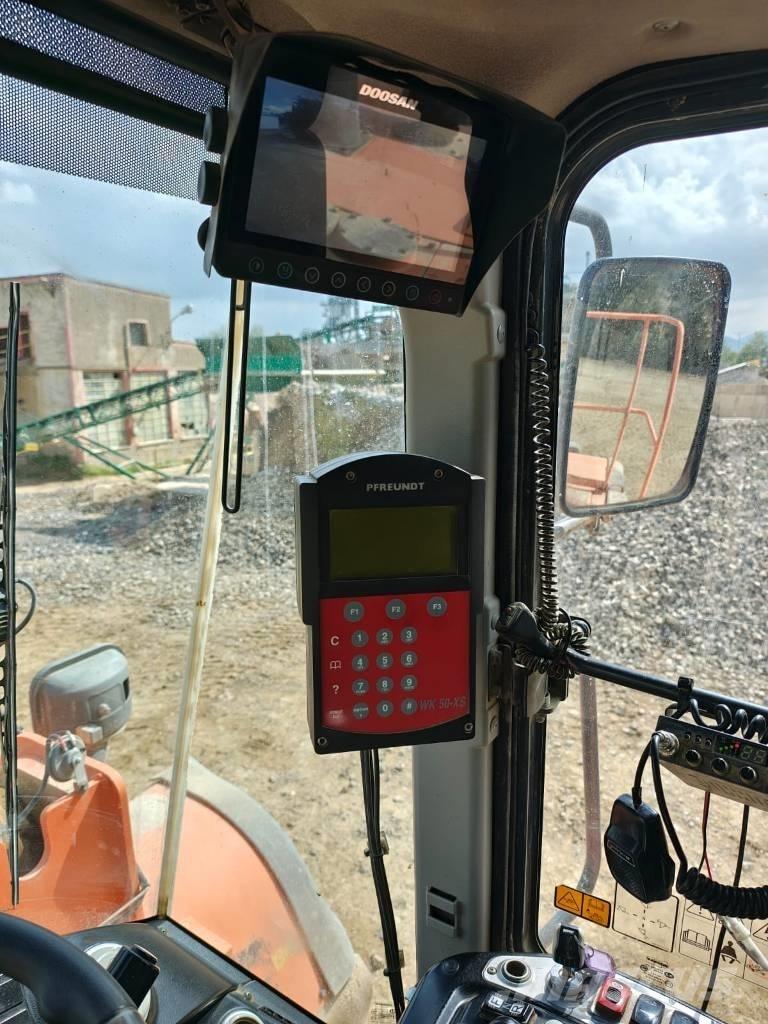Doosan DL 550-5 Radlader