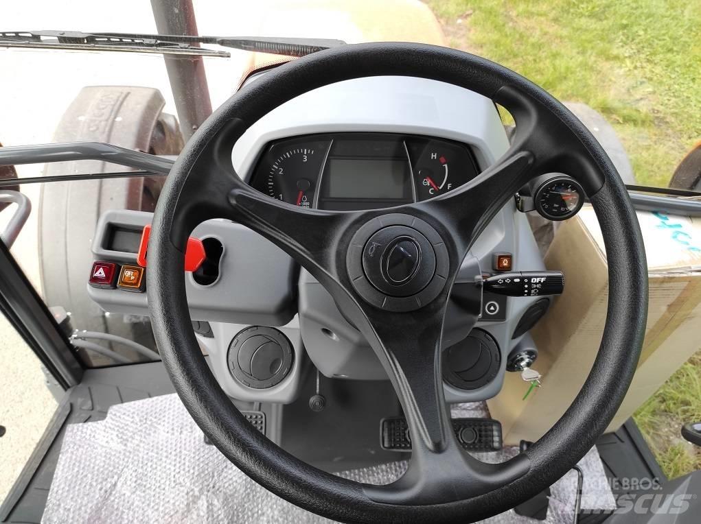 Kubota M4073 Traktoren
