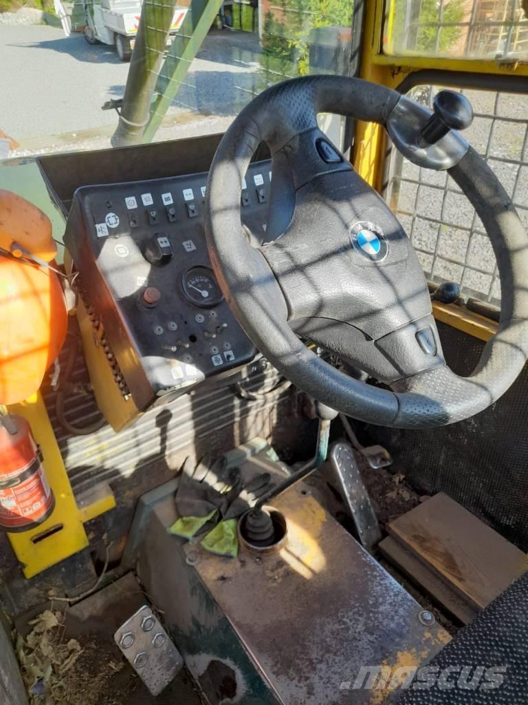 LKT 81 TURBO Stammholzschlepper