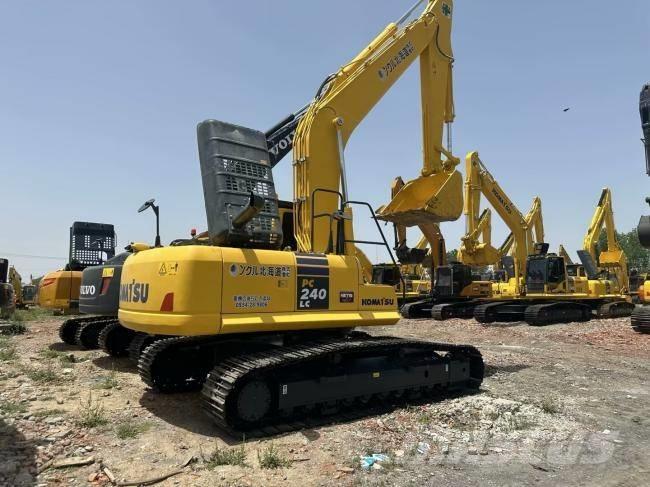 Komatsu PC 240-8 Raupenbagger