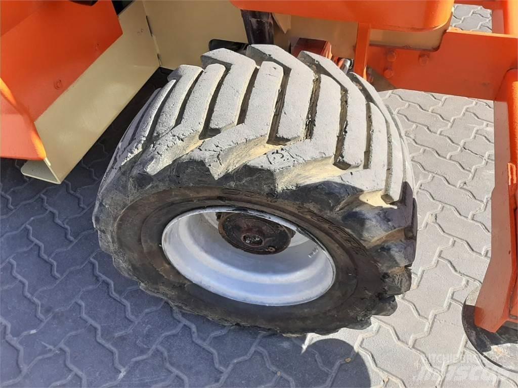 JLG 4394RT Scheren-Arbeitsbühnen