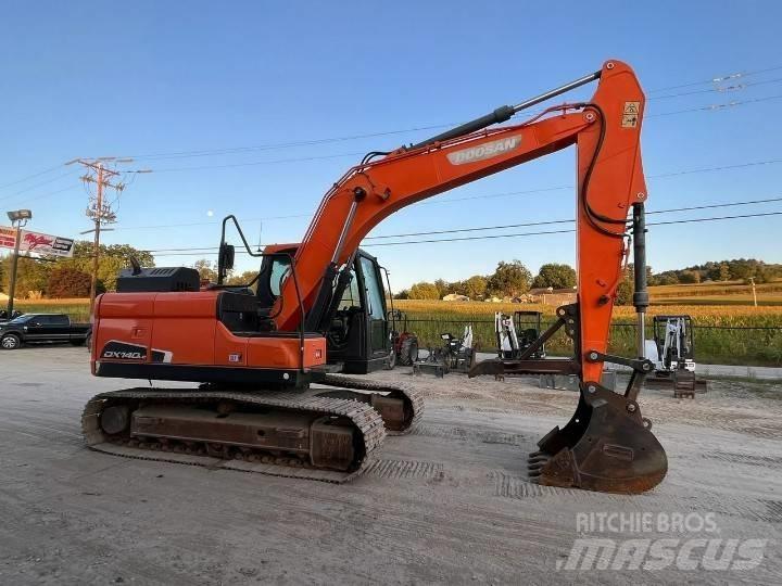 Doosan DX 140 LC Raupenbagger
