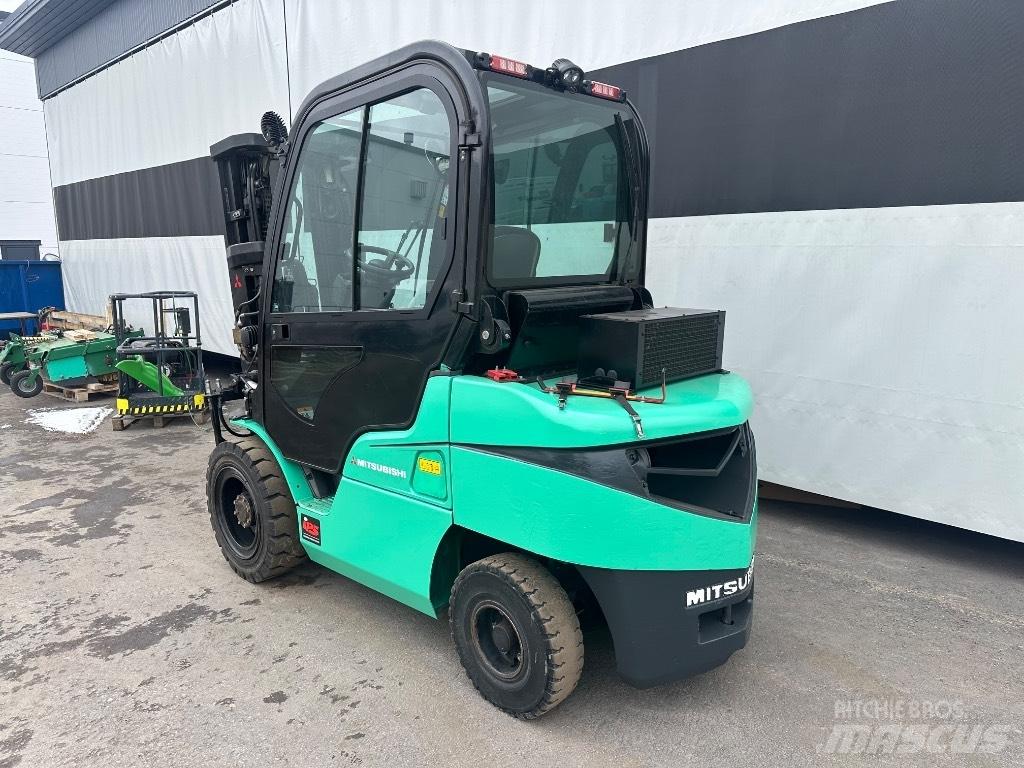 Mitsubishi FD 35 N Diesel heftrucks