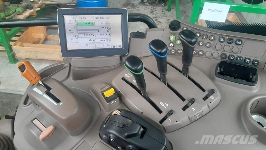 John Deere 6105 R Traktoren