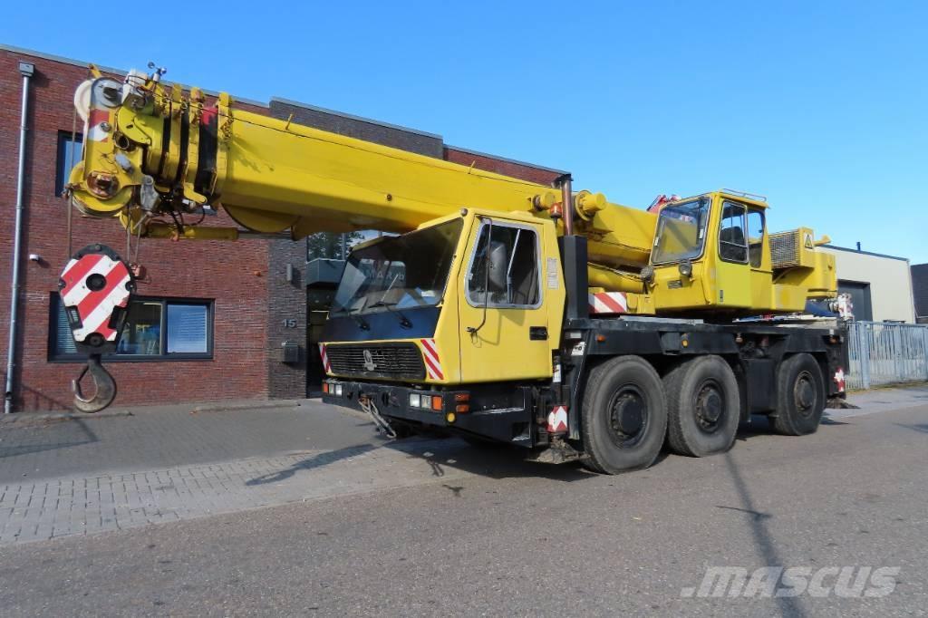 Grove GMK 3050 Kranen voor alle terreinen