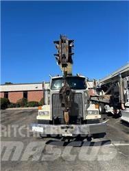 National Crane 1800 Raupenkrane