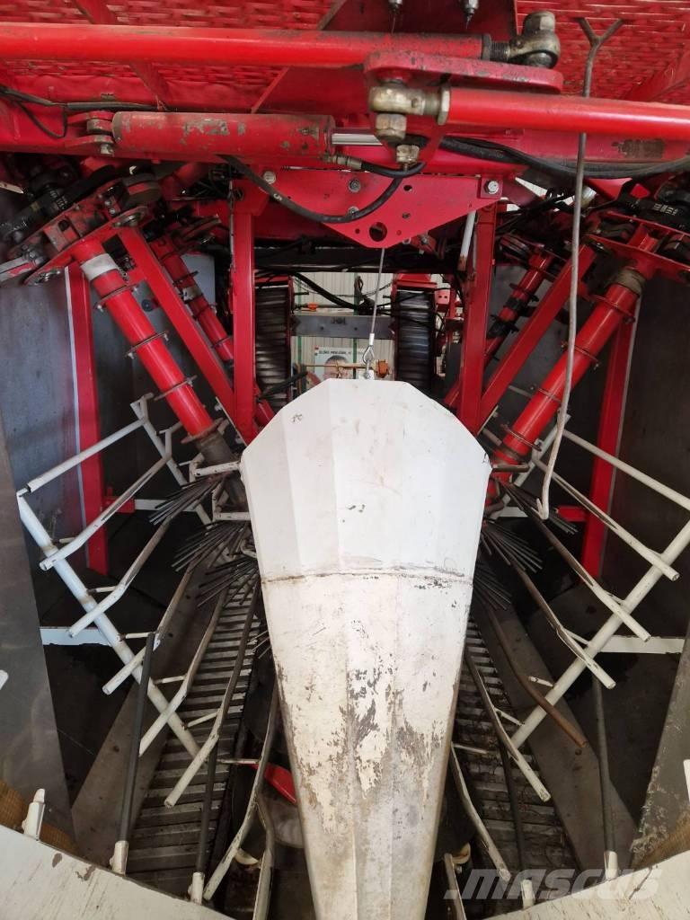  JOONAS 1500 Mähdrescher