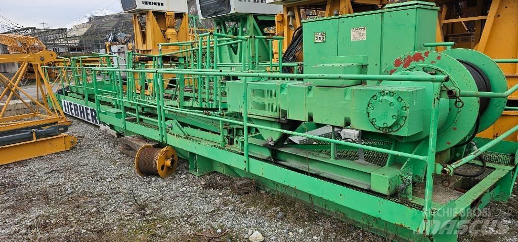 Liebherr 200 EC-H 10 Turmdrehkrane
