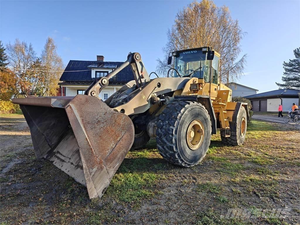 Volvo L180C Radlader