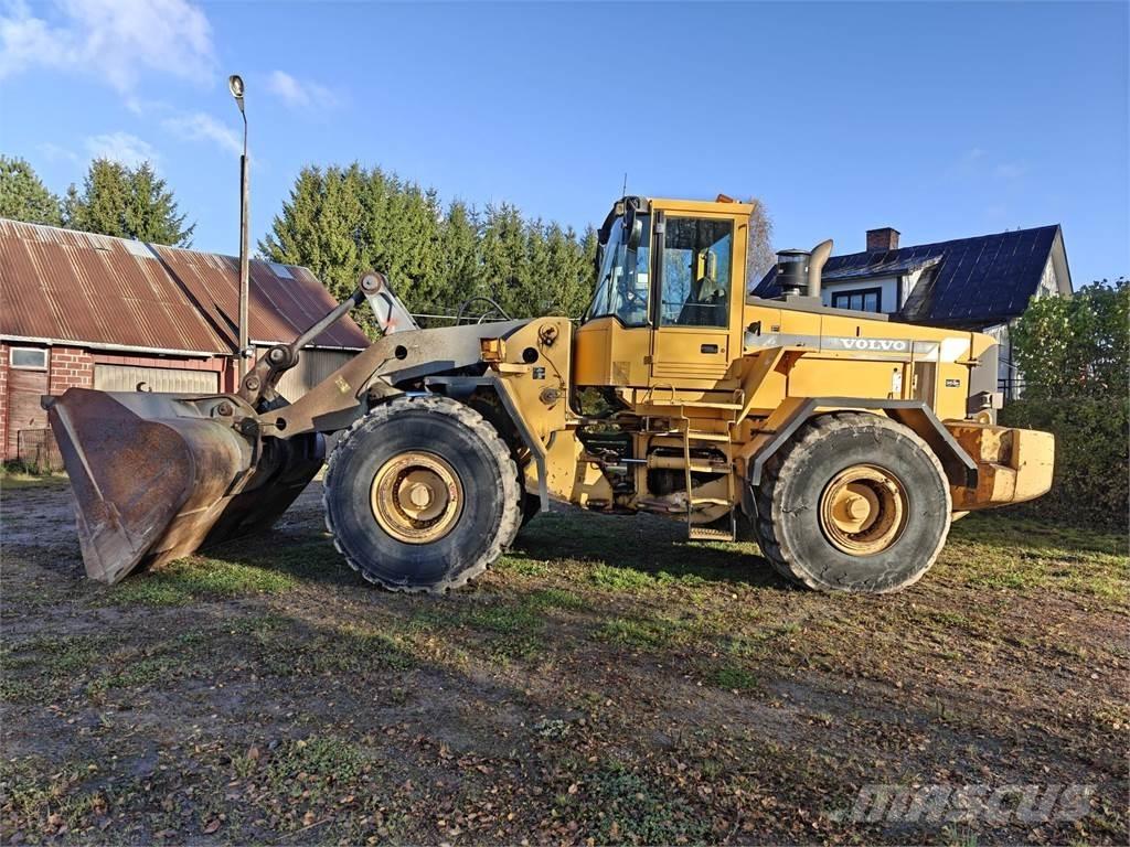 Volvo L180C Radlader