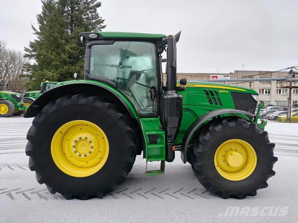 John Deere 6215 R Traktoren
