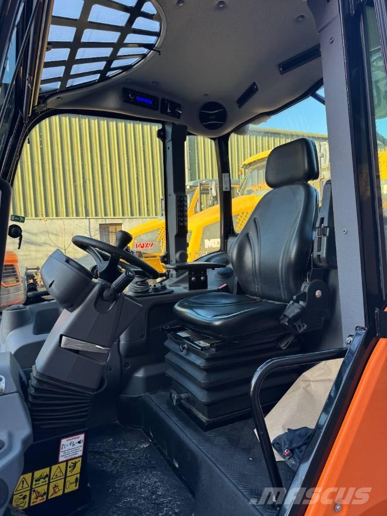 Develon DL 80 TL-7 Minilader