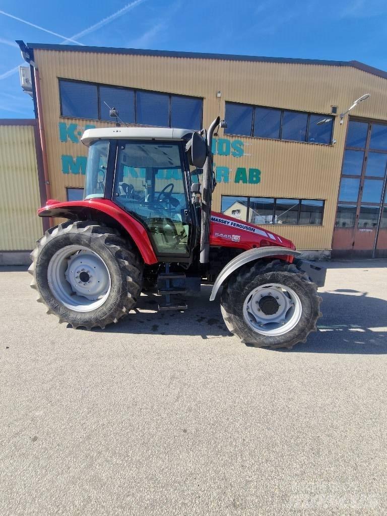 Massey Ferguson 5445 Traktoren