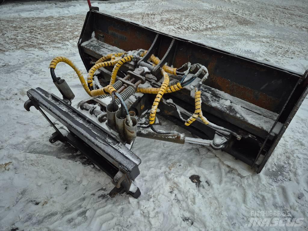 Pome Zoom 2100-3300 Schneeschilde und -pflüge