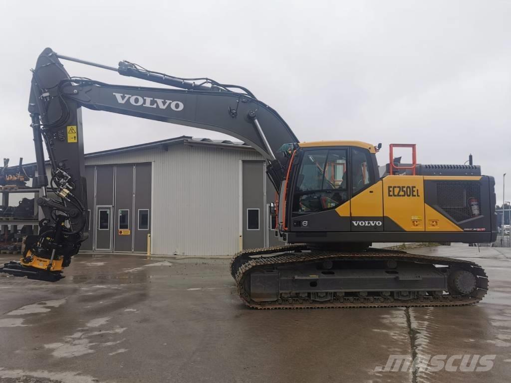 Volvo EC250EL Raupenbagger