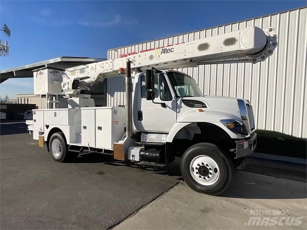 Altec AM55 LKW-Arbeitsbühnen