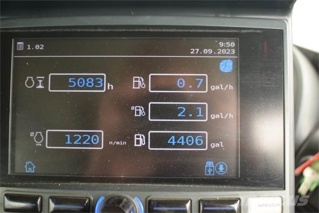 Autocar XPERT ACMD Kehrmaschine