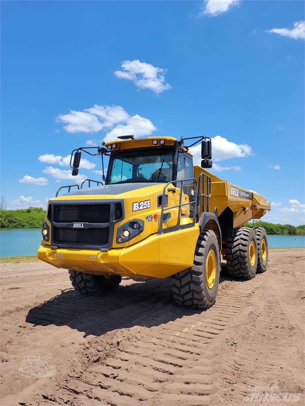 Bell B25E Dumper - Knickgelenk