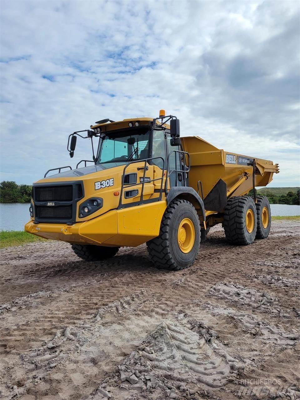 Bell B30E Dumper - Knickgelenk