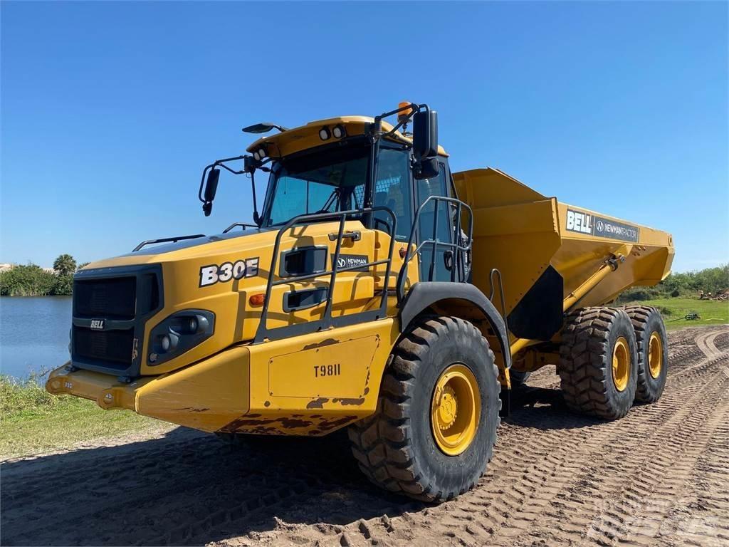 Bell B30E Dumper - Knickgelenk