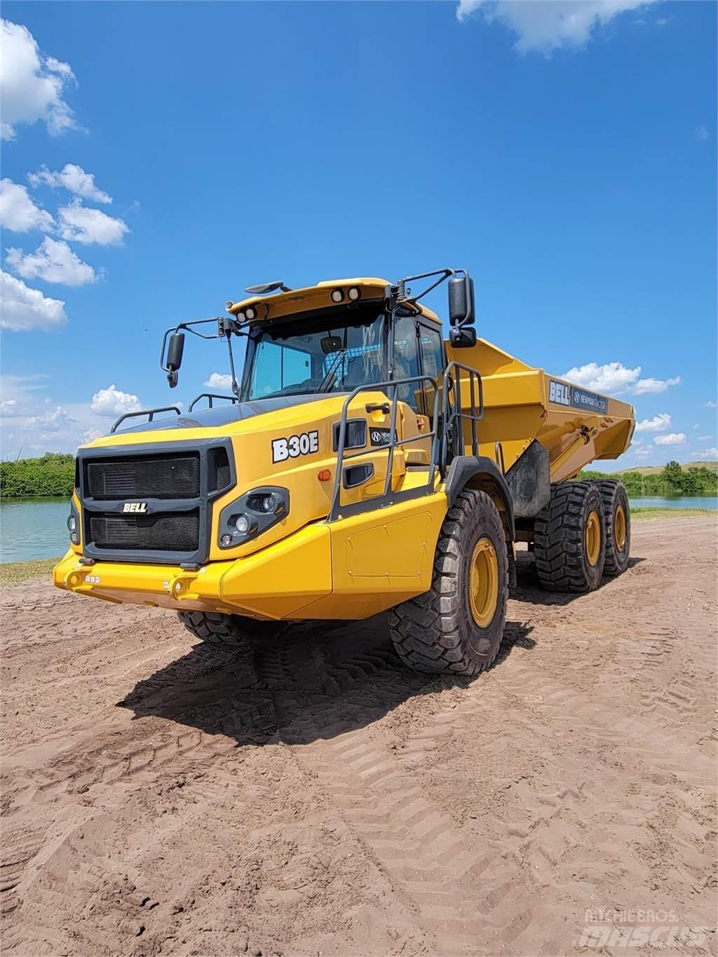 Bell B30E Dumper - Knickgelenk