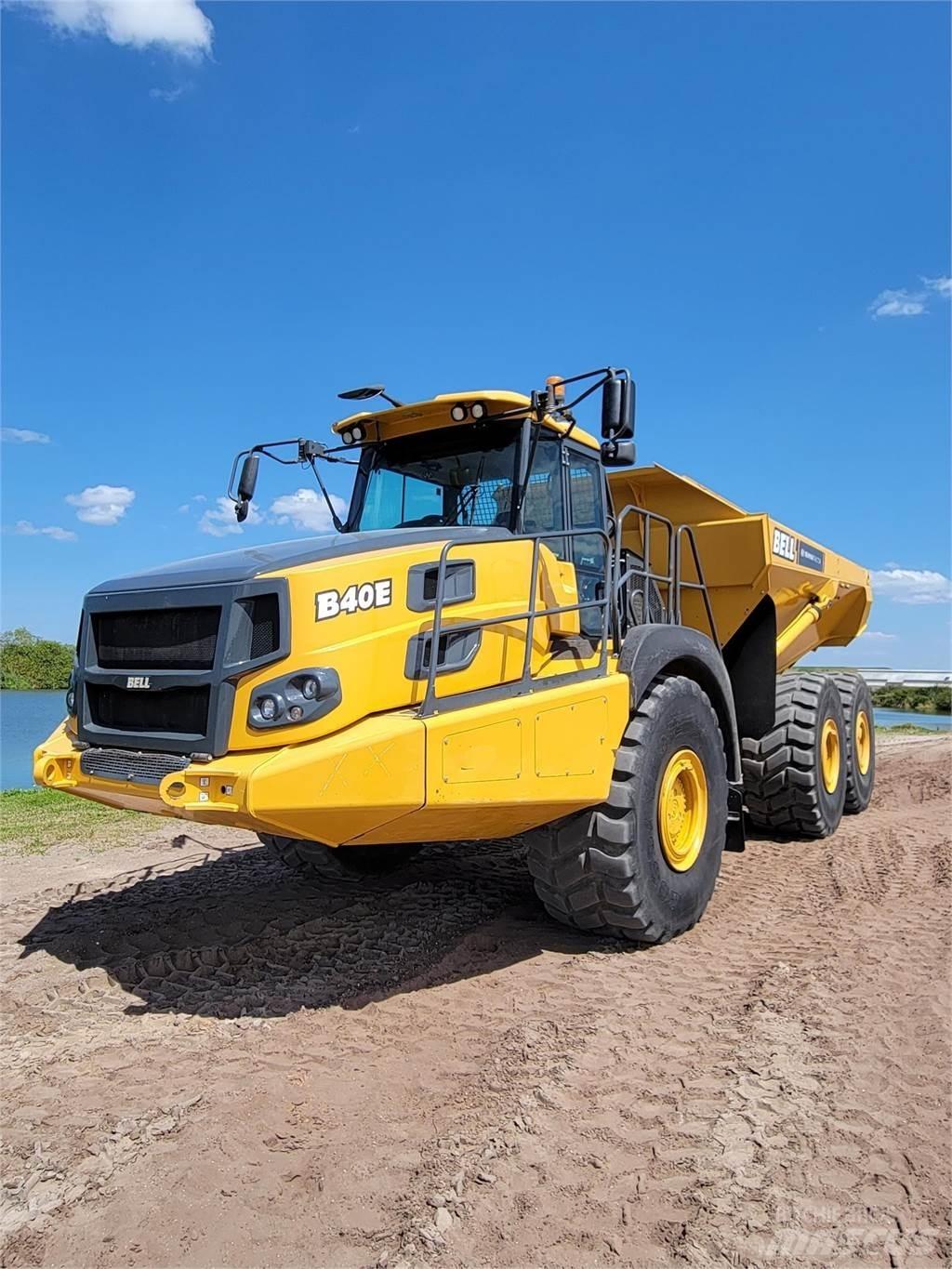 Bell B40E Dumper - Knickgelenk