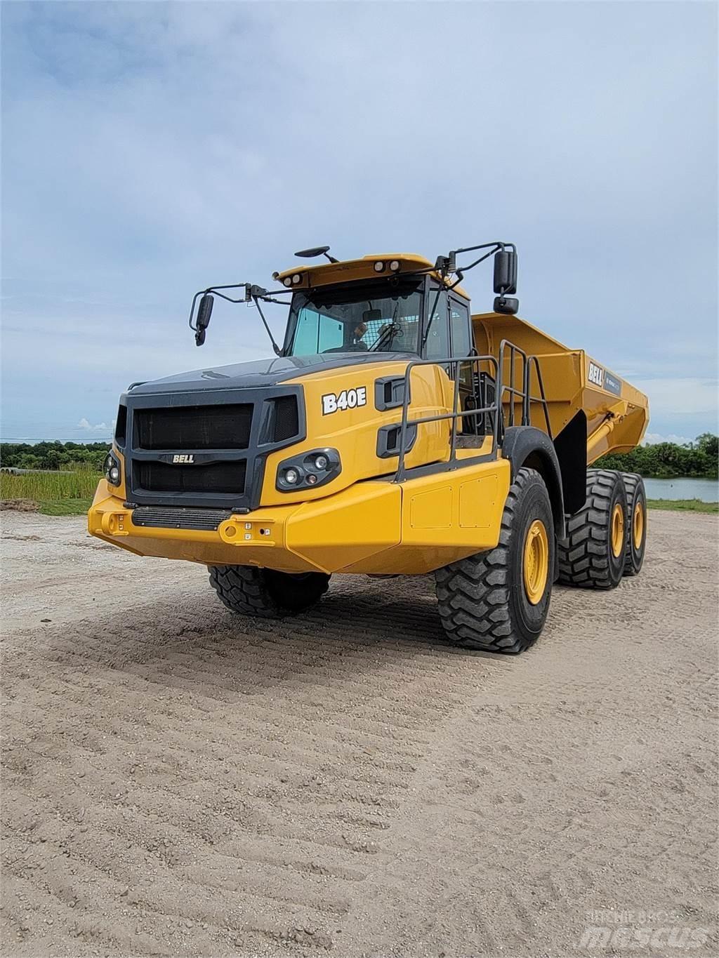 Bell B40E Dumper - Knickgelenk