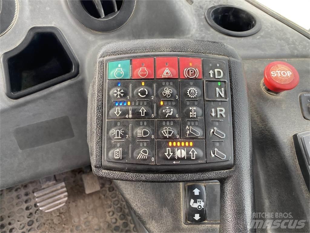 Bell B45E Dumper - Knickgelenk
