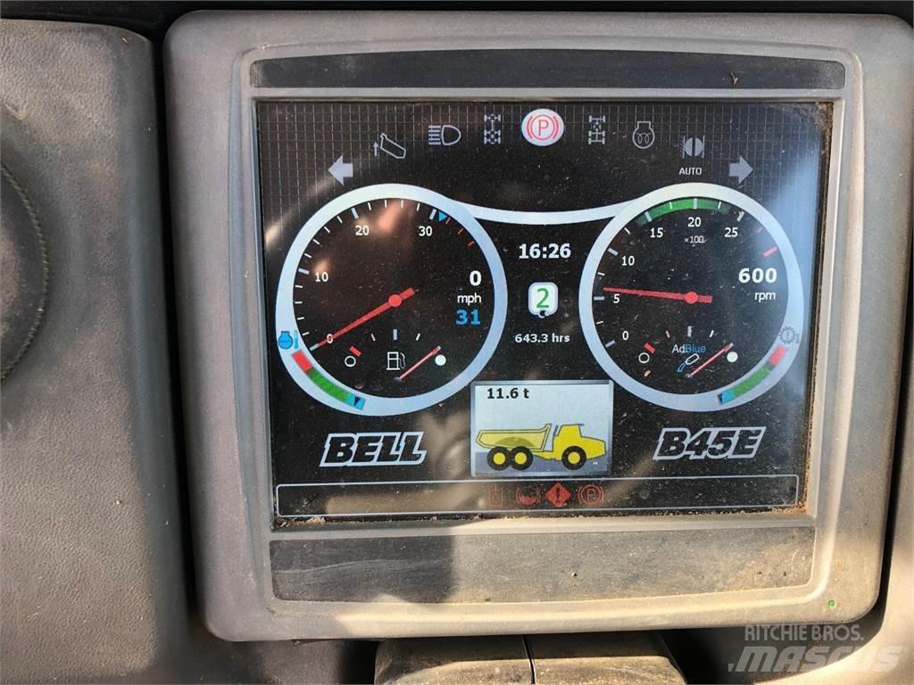 Bell B45E Dumper - Knickgelenk