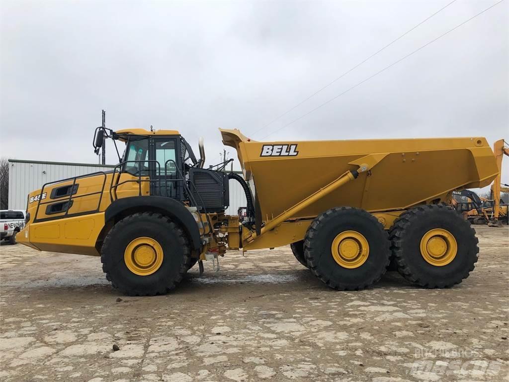 Bell B45E Dumper - Knickgelenk