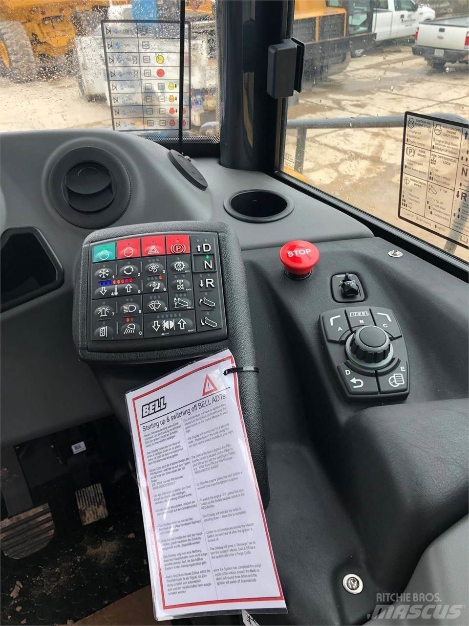 Bell B45E Dumper - Knickgelenk