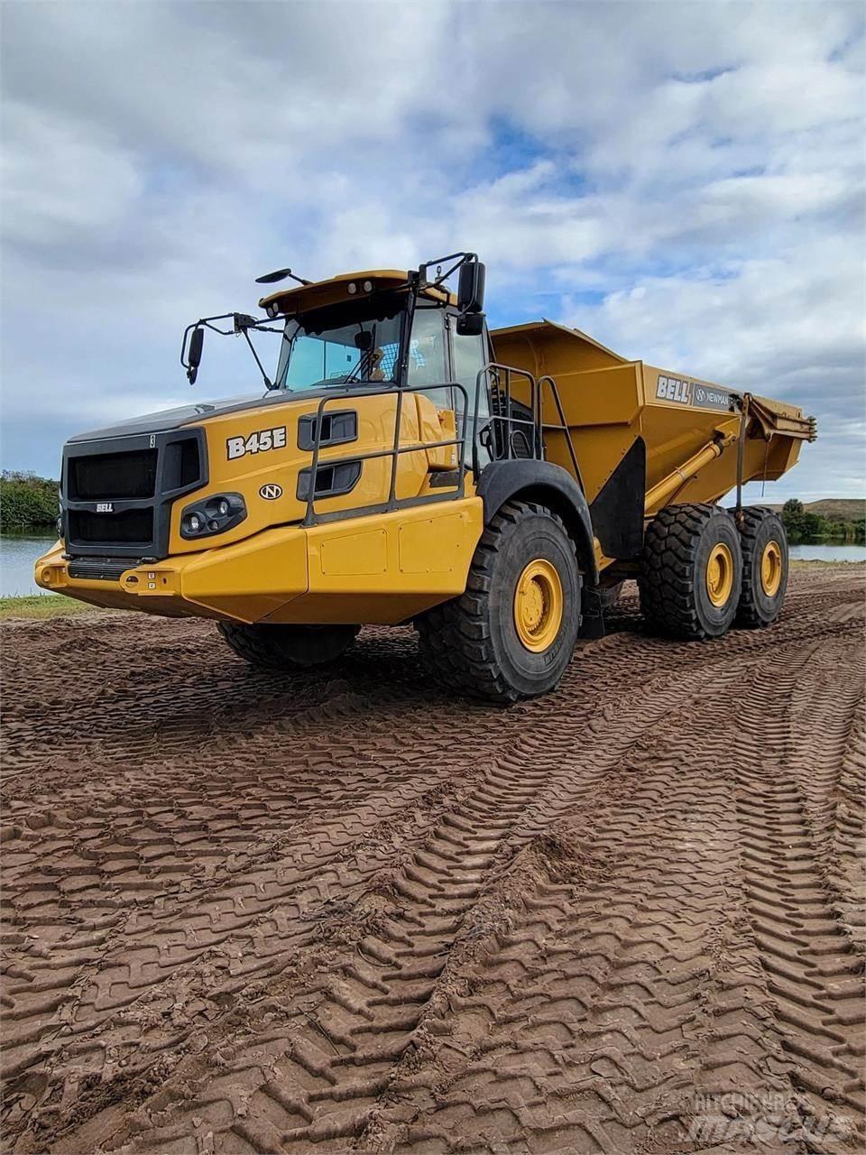 Bell B45E Dumper - Knickgelenk