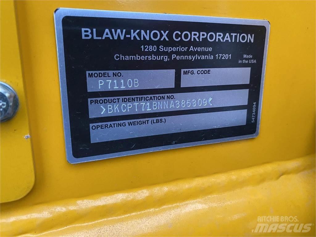 Blaw-Knox P7110B Strassenfertiger