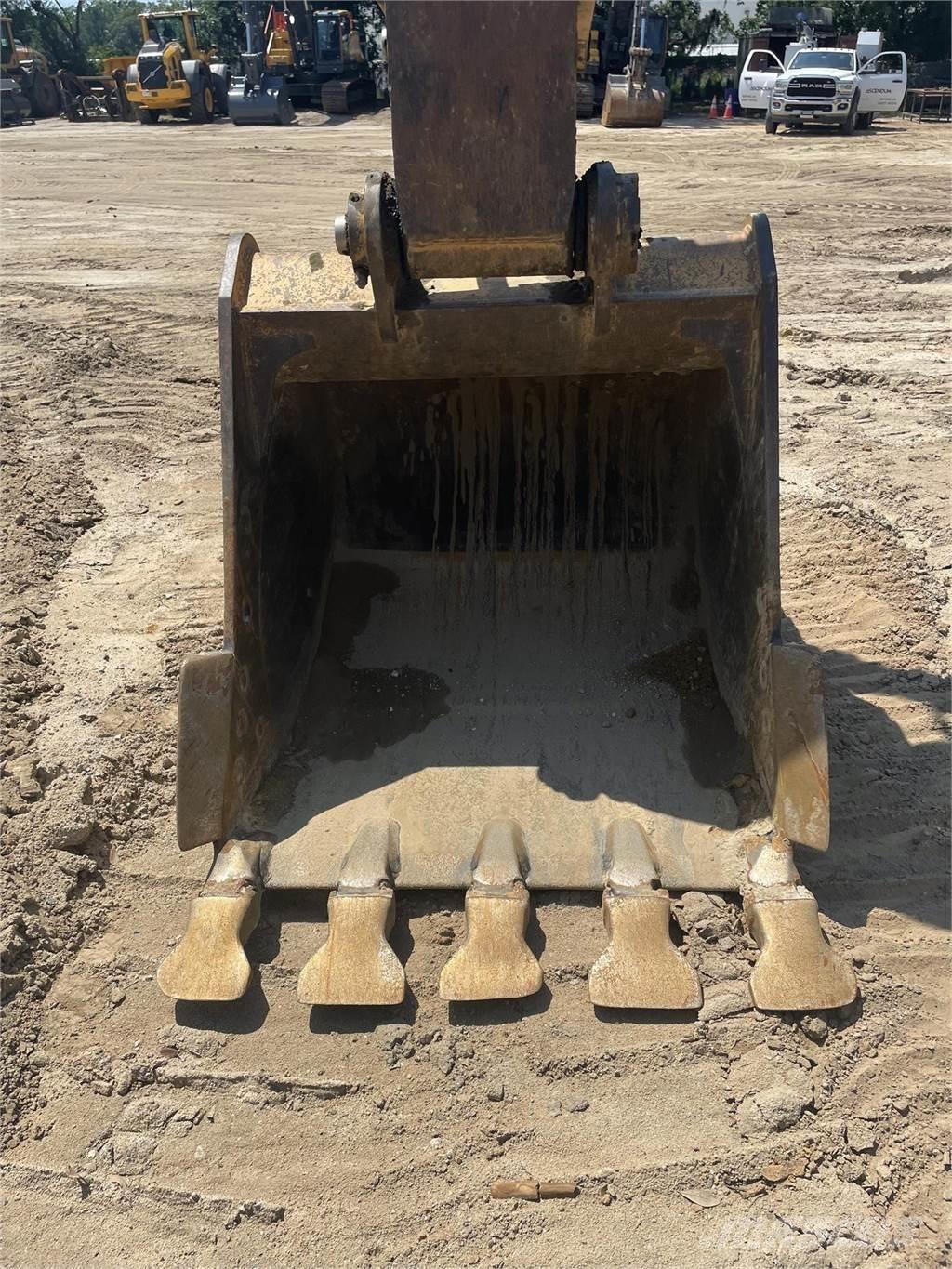 CAT 325C Raupenbagger