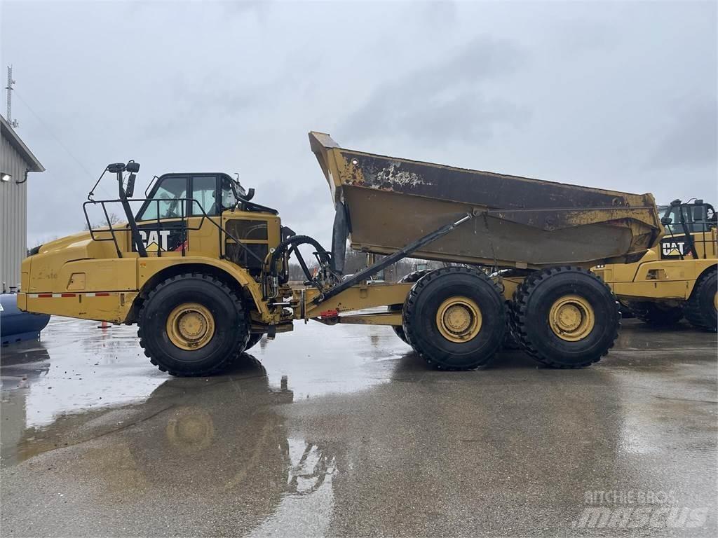 CAT 745C Dumper - Knickgelenk