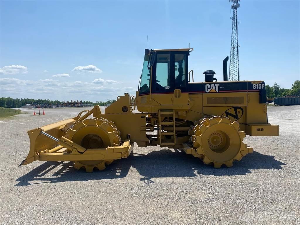 CAT 815F Müllverdichter