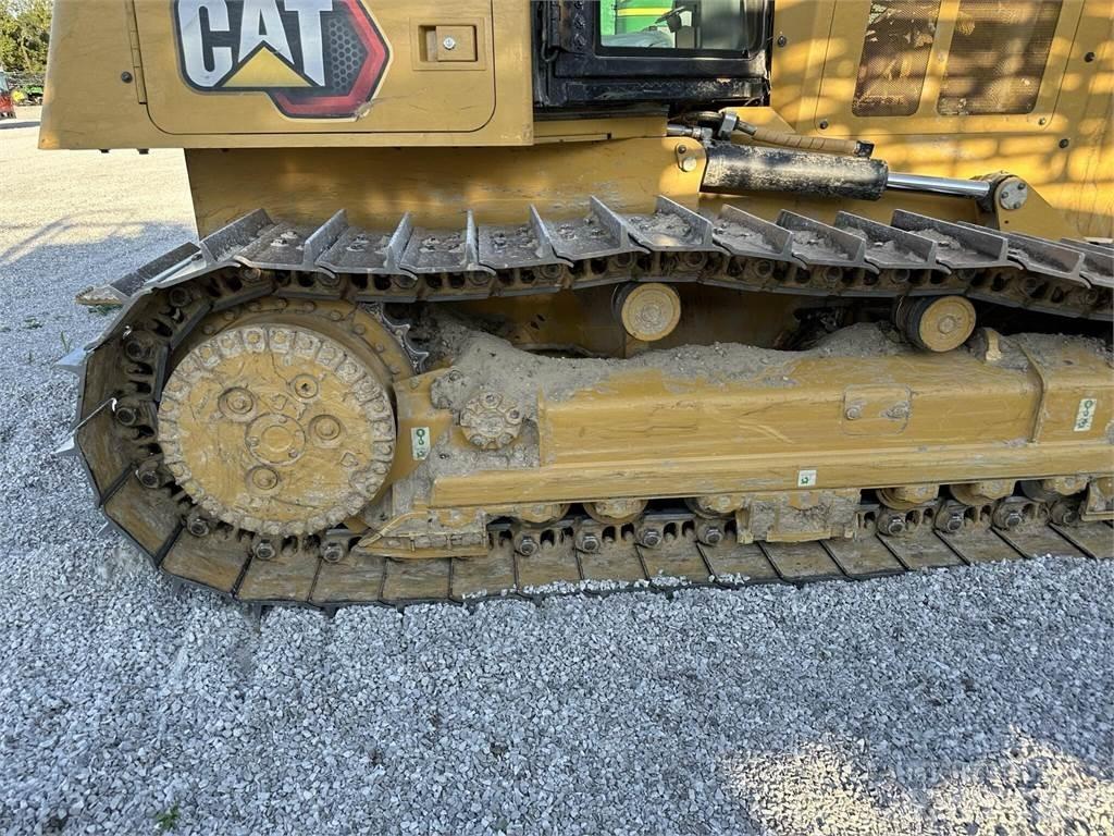 CAT D4 Bulldozer