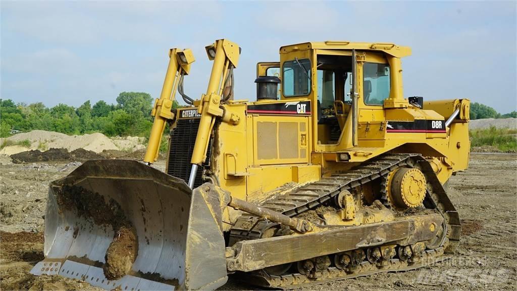CAT D8R Bulldozer