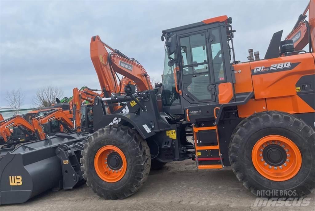 Develon DL280-7 Radlader