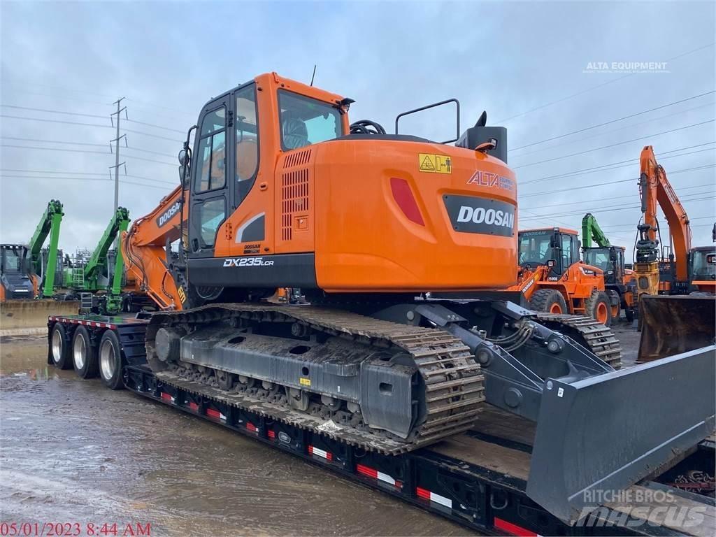 Develon DX235 LCR-5 Raupenbagger