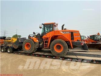 Doosan DL300-5 Radlader