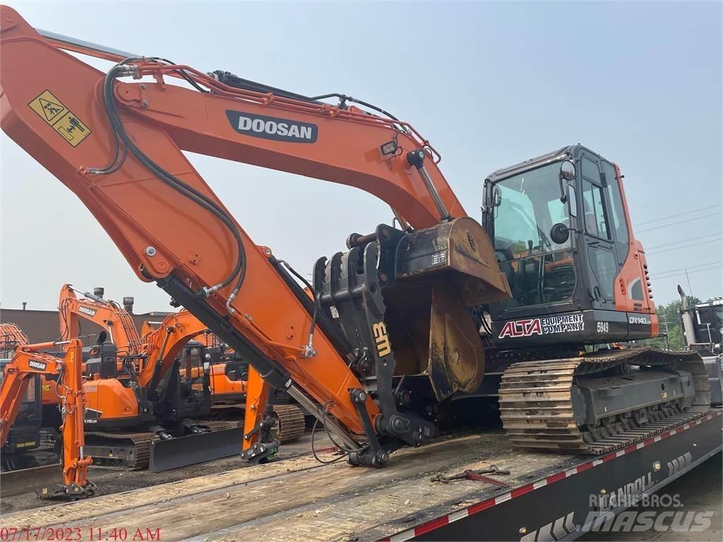 Doosan DX140 LC-5 Raupenbagger